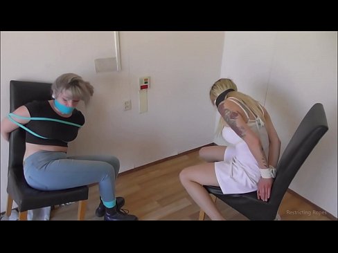 ❤️ Addicted / legata è imbavagliata / damigella in angoscia Porno à co.novoporn.ru ️❤